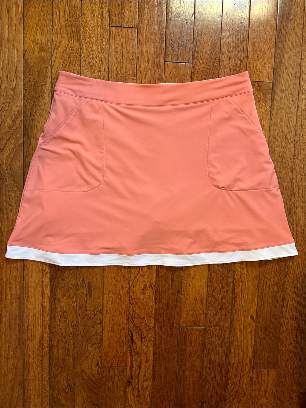 Peter Millar Coral Skirt with White Hem Size M